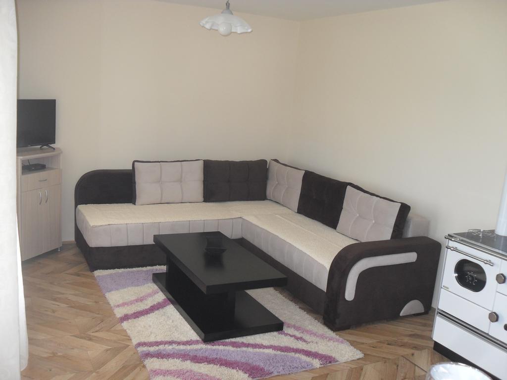 Guest House Baranin Pitomine Žabljak Esterno foto