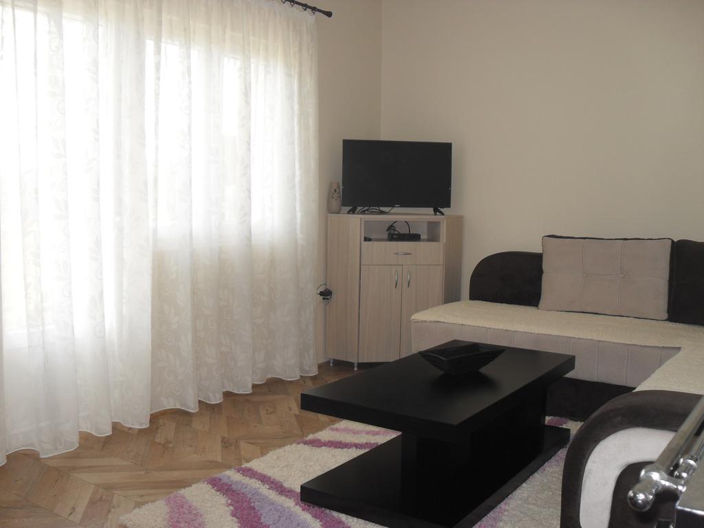 Guest House Baranin Pitomine Žabljak Esterno foto