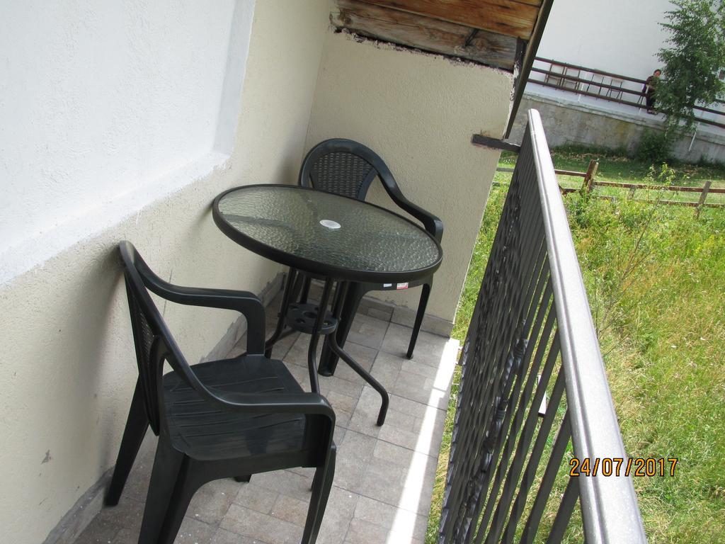 Guest House Baranin Pitomine Žabljak Esterno foto