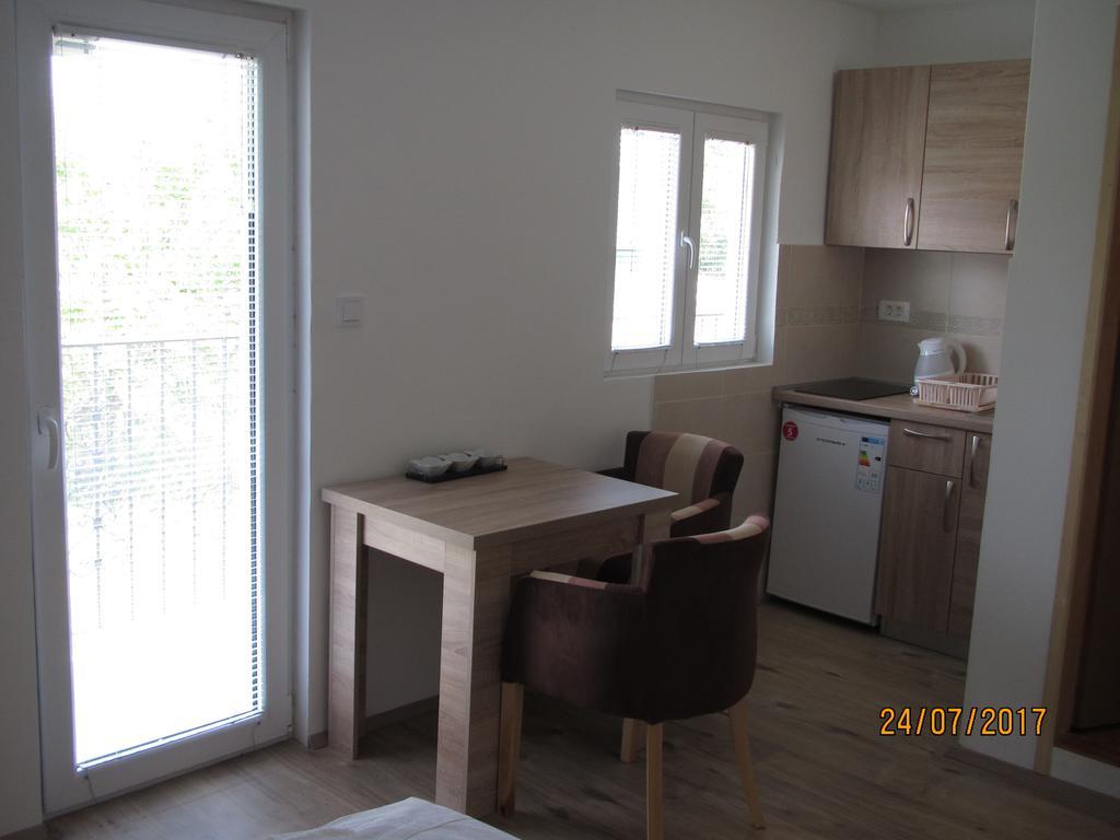 Guest House Baranin Pitomine Žabljak Esterno foto